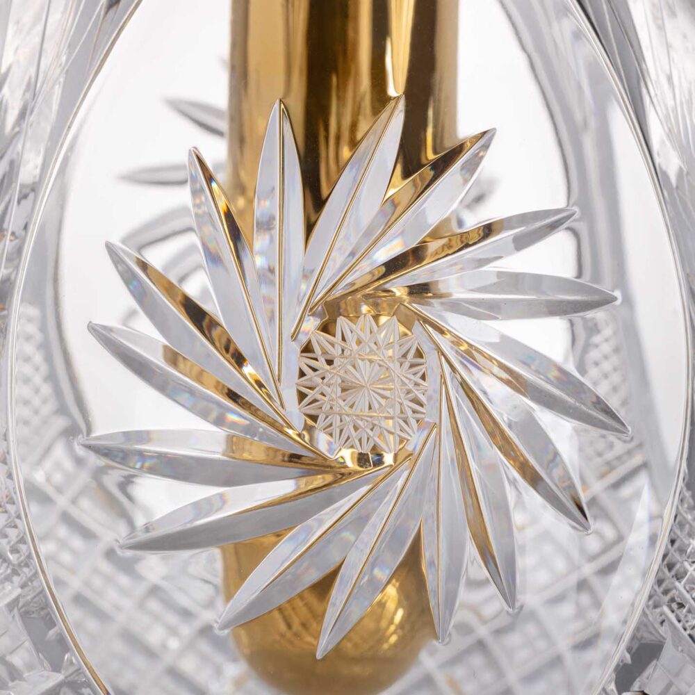 Cystal Objects CRYSTAL HAND CUT UNIQUE OBJECT-RELICIOUS I (COLLECTIBLE UNIQUE) - ENG ...