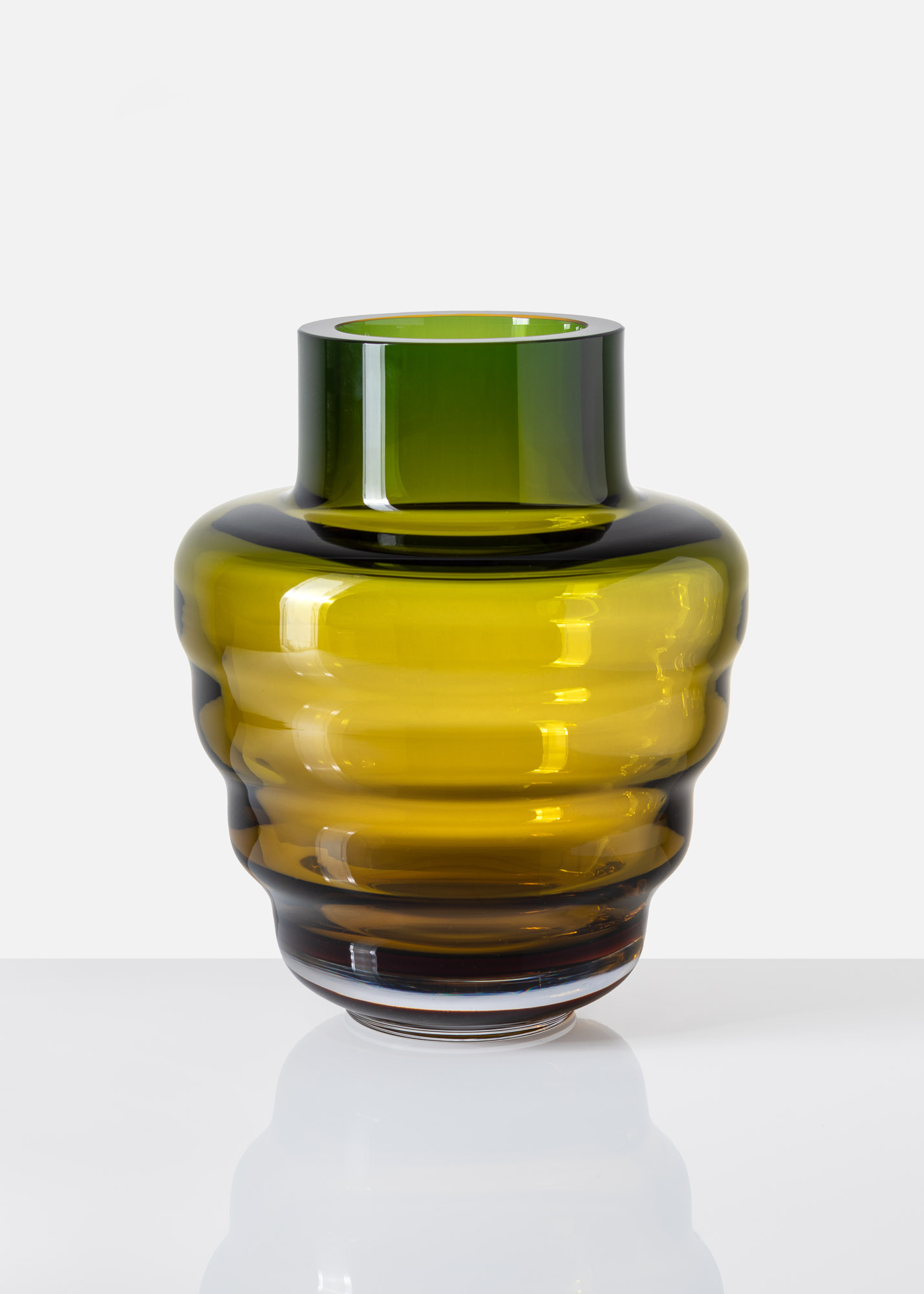 WAVY VASE
